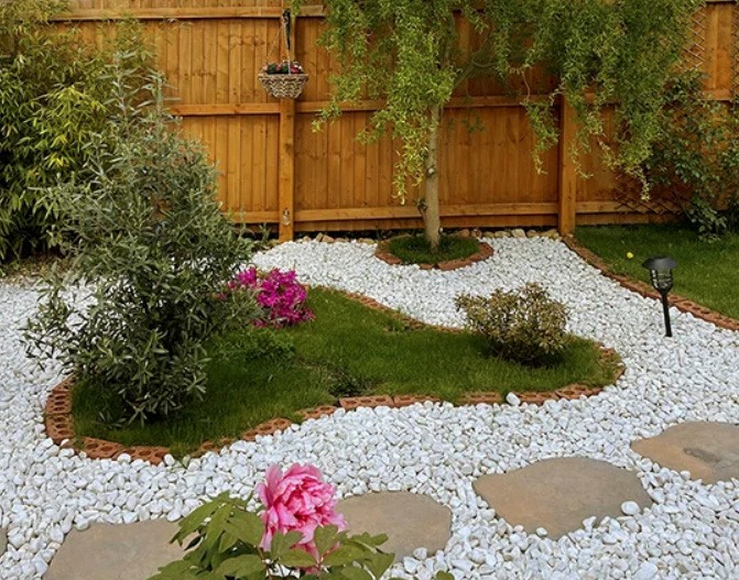 20-40mm White Pebbles Mini Bag