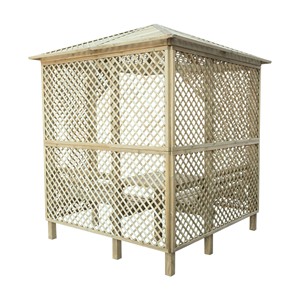 Valencia Corner Arbour